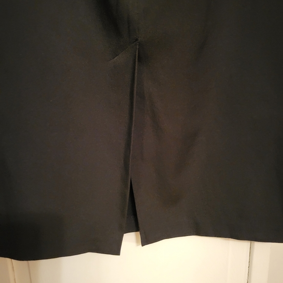 Odds and Evens Slim Skirt Back Zipper and long Slit Stretch in Size 9 - Picture 4 of 7